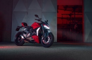 1 Ducati Streetfight V2 2022 (1)