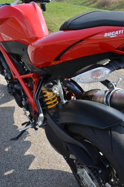 Test Ducati Streetfighter 848: méně je více - 17 - 2 Ducati Streetfighter 848 test17