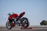 1 Ducati Streetfighter V4S 2023 (4)