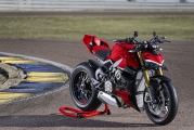 1 Ducati Streetfighter V4S 2023 (5)