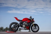 1 Ducati Streetfighter V4S 2023 (6)