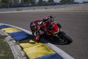 1 Ducati Streetfighter V4S 2023 (7)