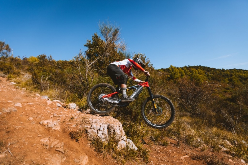 Ducati elektrokola: TK-01RR, MIG-S a E-Scrambler - 1 - 1 Ducati TK-01RR elektrokolo (15)