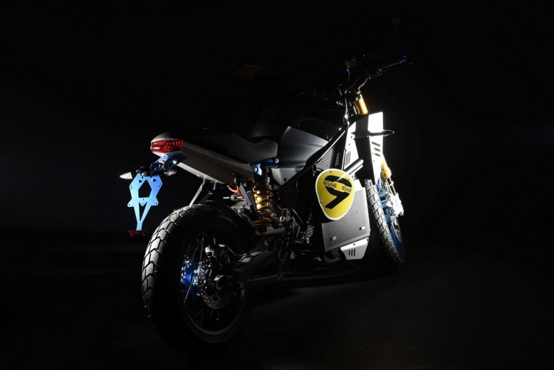 Energica Esse Esse 9: koncept elektrického street biku - 1 - 1 Esse 9 Energica2