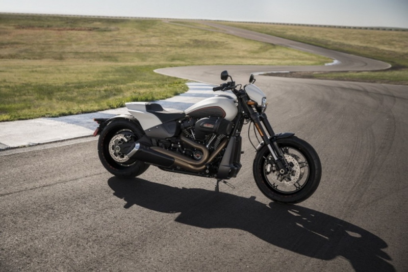 Harley-Davidson FXDR 114: nekompromisní cruiser - 15 - 1 FXDR 114 Harley Davidson (13)
