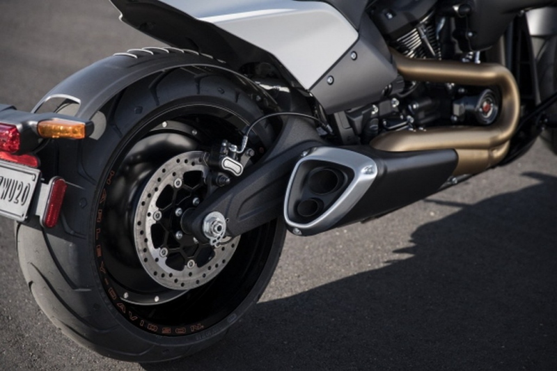 Harley-Davidson FXDR 114: nekompromisní cruiser - 14 - 1 FXDR 114 Harley Davidson (12)
