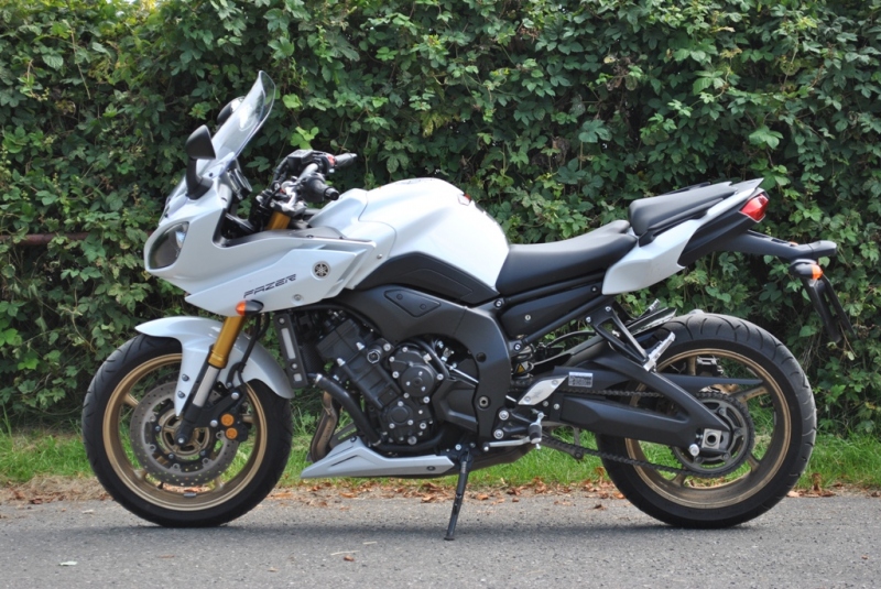 Yamaha Fazer8: zlatá střední? - 1 - FZ812