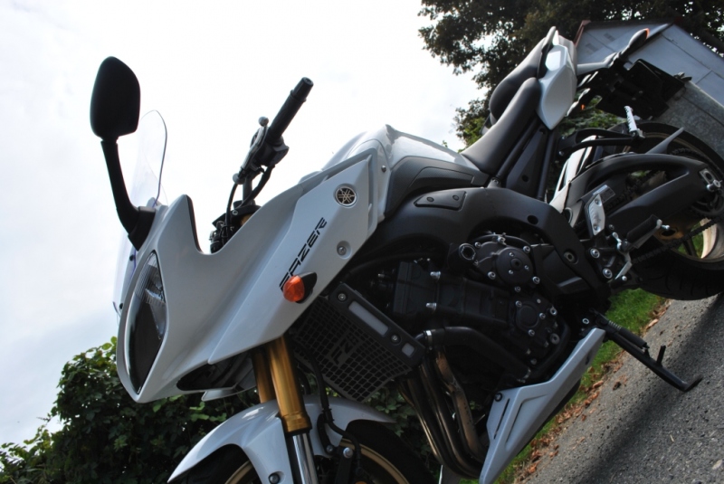 Yamaha Fazer8: zlatá střední? - 6 - FZ806