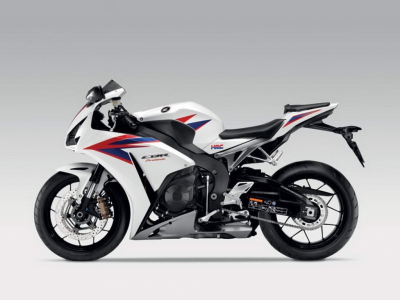 Honda CBR1000RR Fireblade 2012 - 2 - Fireblade20124