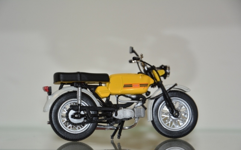 Jawa 354-04 a Mustang: originální minidárky od Foxtoys - 5 - Foxtoys Jawa Foxtoys Jawa7