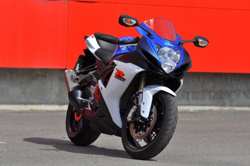 Test Suzuki GSX-R 750: prostě výjimečná   - 2 - GSXR75012