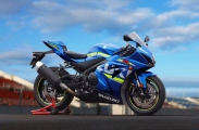 1 GSX R 1000 2017 Suzuki02