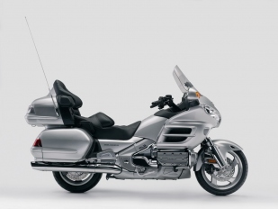 Honda svolává 126 tisíc goldwingů kvůli brzdám