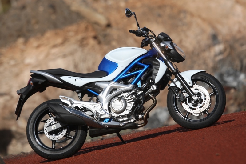 Suzuki Gladius: následovník SV - 3 - GladiusSuzuki Gladius7