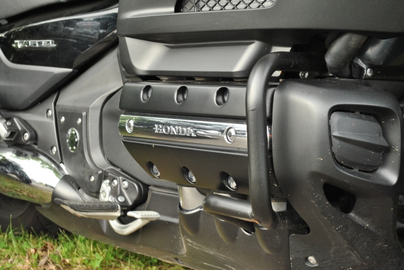 Test Honda Gold Wing F6B: Bulldog - 8 - Gold Wing F6B 1 Gold Wing F6B03