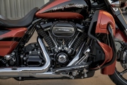 1 H-D CVO Street Glide_4