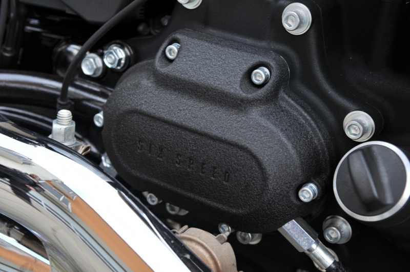 Test Harley-Davidson Fat Bob: bezva tlusťoch - 10 - HD Dyna Fat Bob HD Dyna Fat Bob11