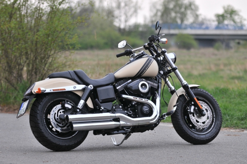 Test Harley-Davidson Fat Bob: bezva tlusťoch - 8 - HD Dyna Fat Bob HD Dyna Fat Bob14