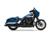 1 Harley-Davidson Fast Johnnie Street Glide ST