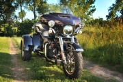 2 Harley-Davidson Tri Glide Ultra Classic14