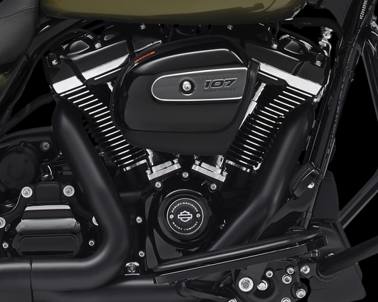 Harley-Davidson Road King Special 2017: agresivní custom bagger - 29 - 1 Harley Davidson 2017 Road King Special29