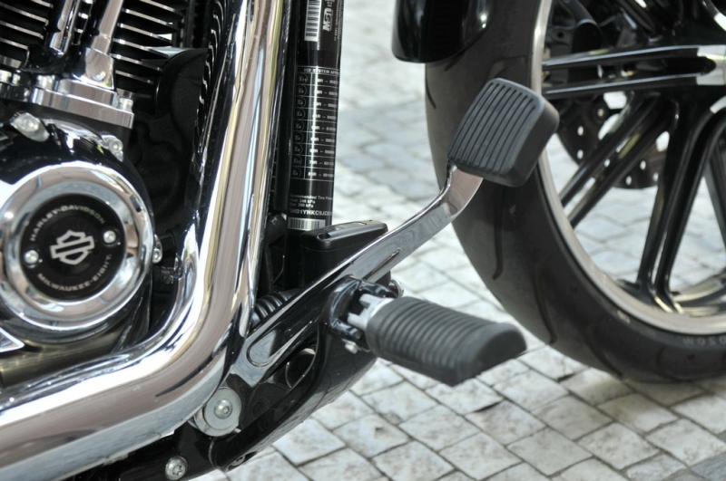 Test Harley-Davidson Breakout 2018: dokonalý krasavec - 11 - 1 Harley Davidson Breakout 2018 test (13)