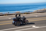 1 Harley Davidson CVO Tri Glide 2022 (3)