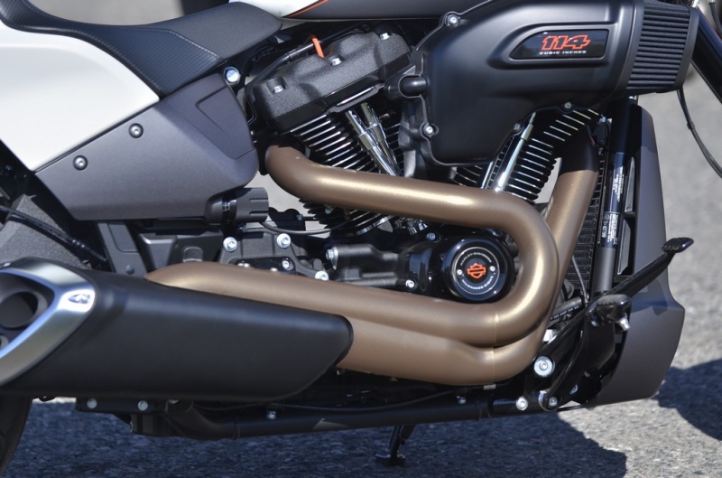 Test Harley-Davidson FXDR 114: Baron Prášil - 7 - 1 Harley Davidson FXDR 114 test (6)