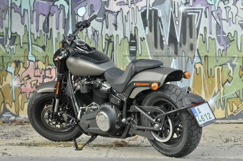 Test Harley-Davidson Fat Bob 2018: jednoduše nejlepší Harley - 3 - 1 Harley Davidson Fat Bob 114 2018 test (20)