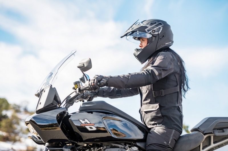Harley-Davidson Pan America 1250: enduro ve dvou verzích - 7 - 1 Harley Davidson Pan America 1250 displej