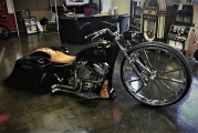 1 Harley Davidson Road King stavba bagger (2)