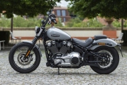 1 Harley Davidson Street Bob 2025 test (18)