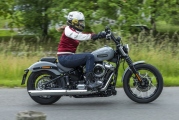 1 Harley Davidson Street Bob 2025 test (31)