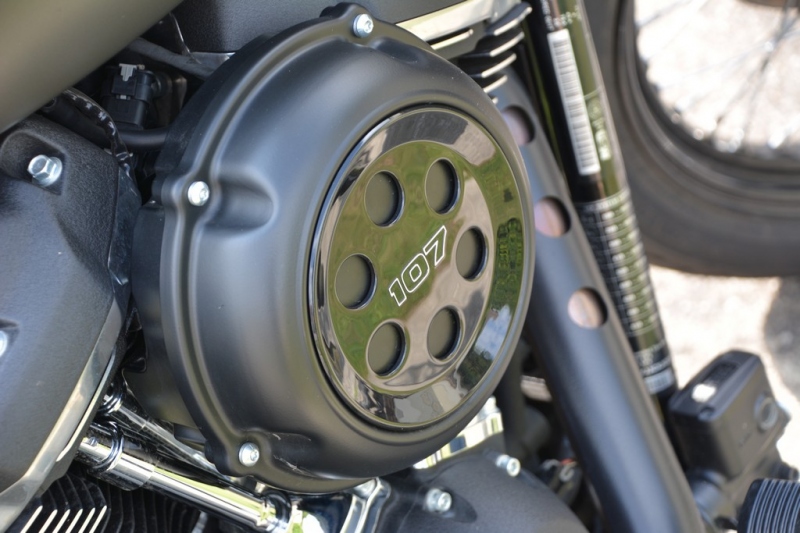 Test Harley-Davidson Street Bob: s rukama ve větru - 13 - 1 Harley Davidson Street Bob test (6)
