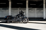 1 Harley Davidson Street Glide 2022 (1)