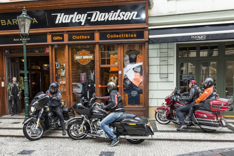 Harley-Davidson otevřel svůj první obchod v Praze - 1 - 1 Harley Davidson obchod Praha2