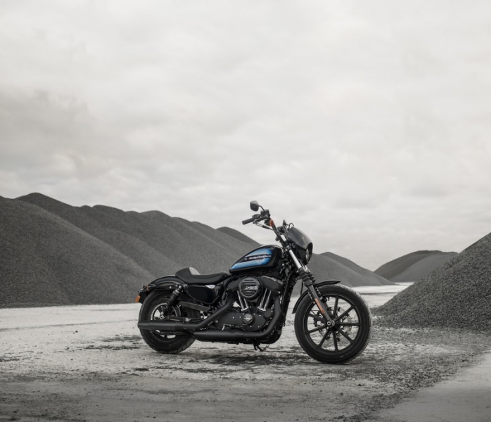 Harley-Davidson Forty-Eight Special a Iron 1200 Sportster 2018: retro s modernou - 2 - 1 Harley Forty Eight Iron 2018 (3)
