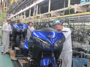 Honda vyrobila 300 000 000 motocyklů