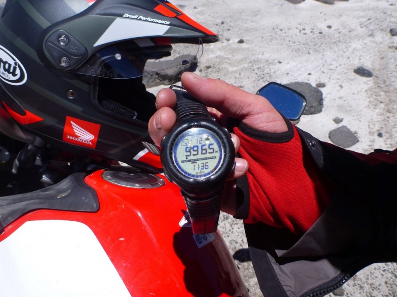 S Hondou Africa Twin až na vrchol sopky - 24 - 1 Honda Africa Twin sopka6
