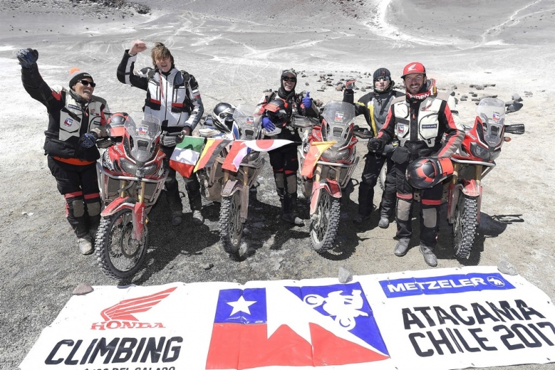 S Hondou Africa Twin až na vrchol sopky - 27 - 1 Honda Africa Twin sopka9