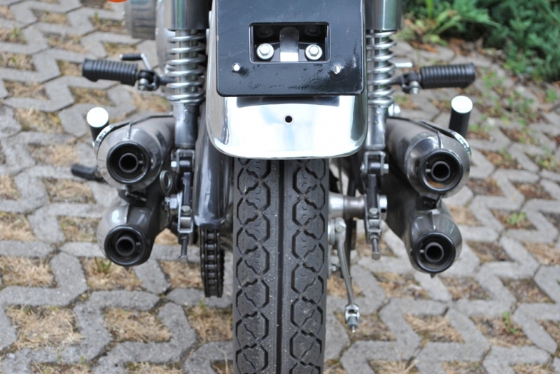 Test Honda CB1100 EX: povedené retro - 11 - Honda CB1100EX a CB750Four Honda CB1100 EX a CB750Four13