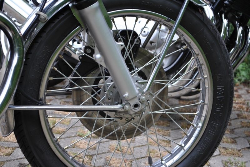 Test Honda CB1100 EX: povedené retro - 38 - Honda CB1100EX a CB750Four Honda CB1100 EX a CB750Four40