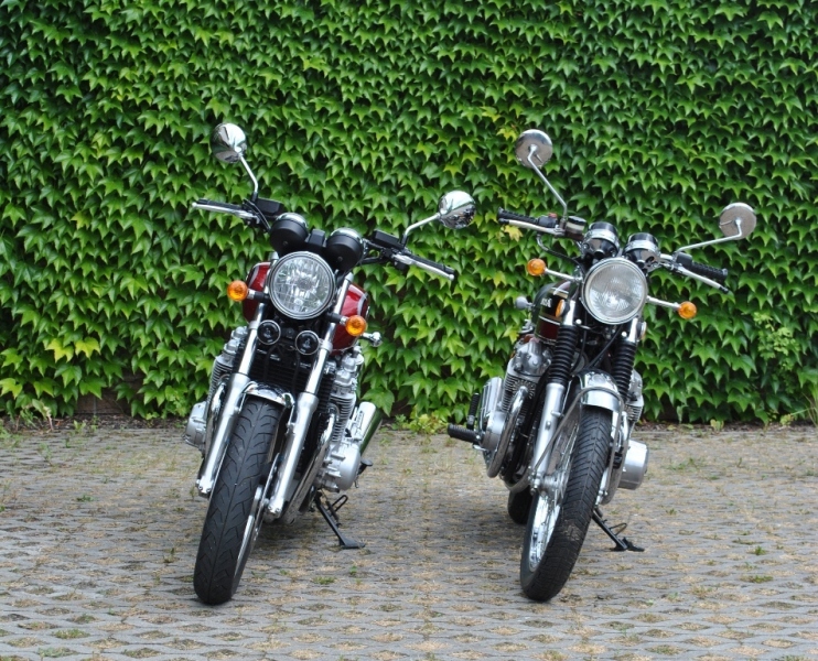 Test Honda CB1100 EX: povedené retro - 44 - Honda CB1100EX a CB750Four Honda CB1100 EX a CB750Four46