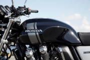 1 Honda CB1100 RS13