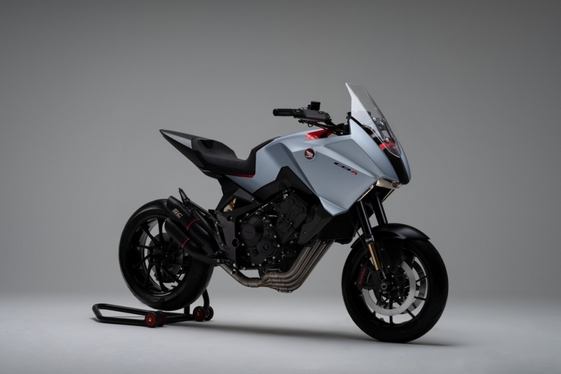 Honda CB4X: zábava sedm dní v týdnu - 1 - 1 Honda CB4X (4)
