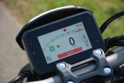 1 Honda CB650R E-Clutch test (27)