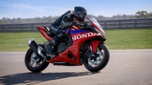 1 Honda CBR500R Four (1)