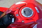 1 Honda CBR650R 2024 E-Clutch (31)