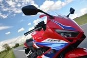 1 Honda CBR650R 2024 E-Clutch (9)