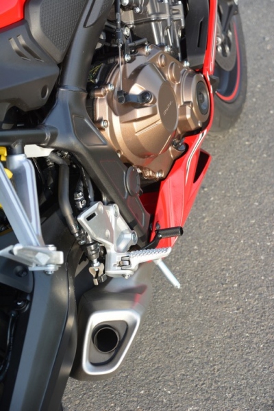 Test Honda CBR650R: univerzální sporťák - 22 - 1 Honda CBR 650 R test (16)